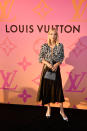 La<em> influencer</em> Leonie Hanne coincidió con Miranda Kerr y llegó al evento con el mismo bolso de Louis Vuitton. (Foto: Matt Winkelmeyer / Getty Images)