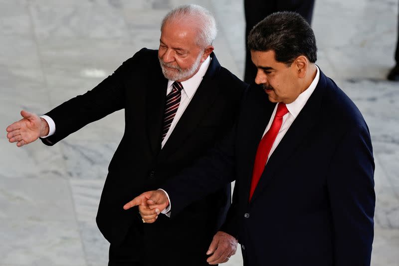 South American presidents arrive for regional summit in Brasilia