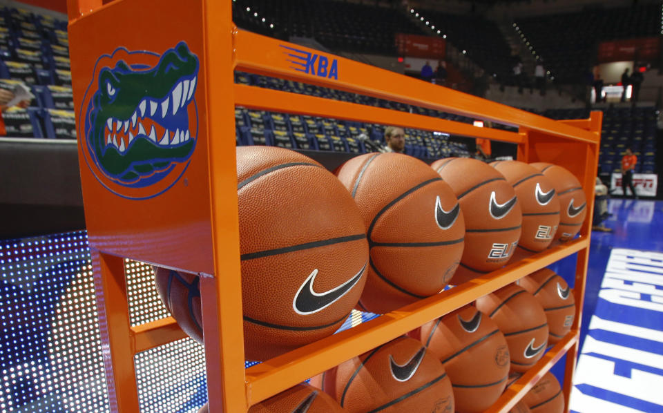 Gators Basketball Rack