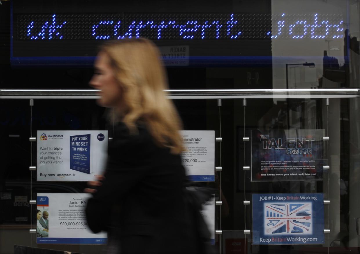 Wage inflation is pushing financial markets salaries into the stratosphere. Photo: Suzanne Plunkett/Reuters