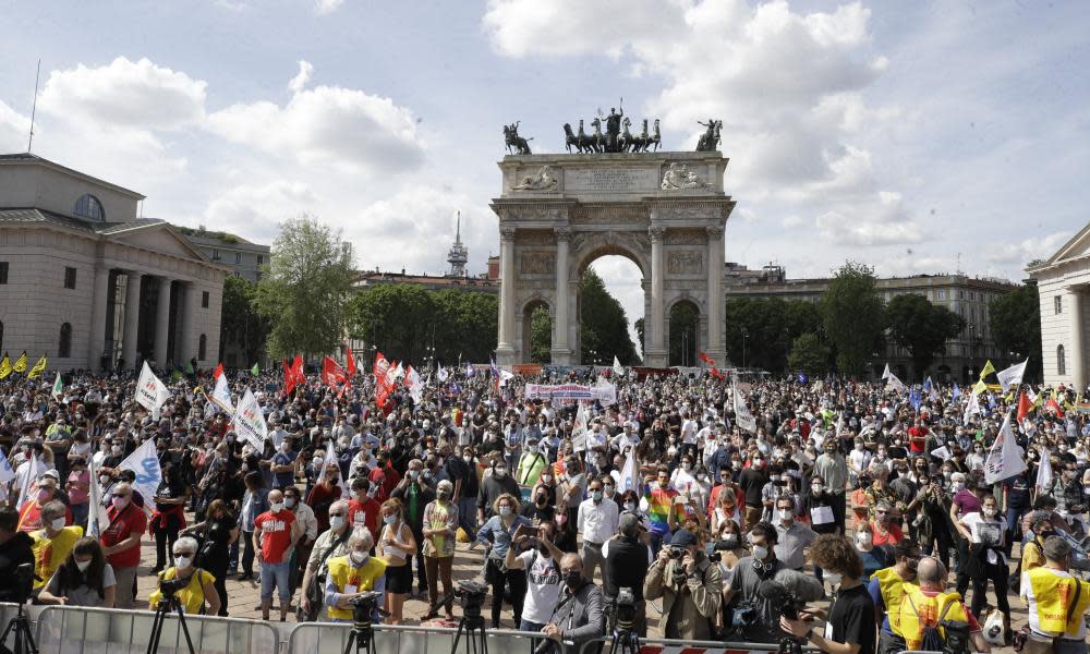 <span>Photograph: Luca Bruno/AP</span>