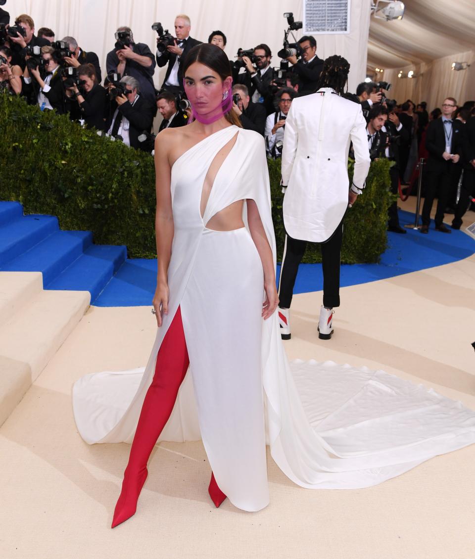 <h1 class="title">Lily Aldridge in Ralph Lauren</h1><cite class="credit">Photo: Shutterstock</cite>