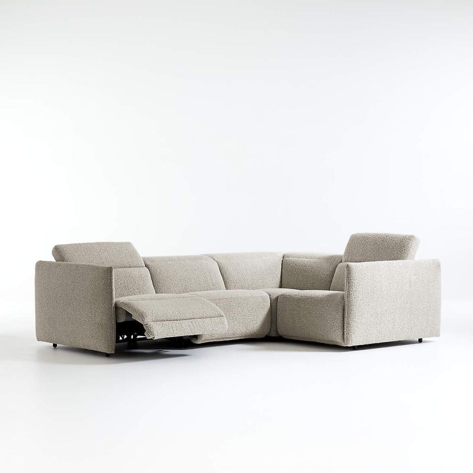 <p><a href="https://go.redirectingat.com?id=74968X1596630&url=https%3A%2F%2Fwww.crateandbarrel.com%2Fleisure-power-recliner-4-piece-sectional-sofa%2Fs198856&sref=https%3A%2F%2Fwww.housebeautiful.com%2Fshopping%2Ffurniture%2Fg45877655%2Fbest-reclining-sectionals%2F" rel="nofollow noopener" target="_blank" data-ylk="slk:Shop Now;elm:context_link;itc:0;sec:content-canvas" class="link ">Shop Now</a></p><p>Leisure Power Recliner 4-Piece Sectional Sofa</p><p>crateandbarrel.com</p><p>$4896.00</p>