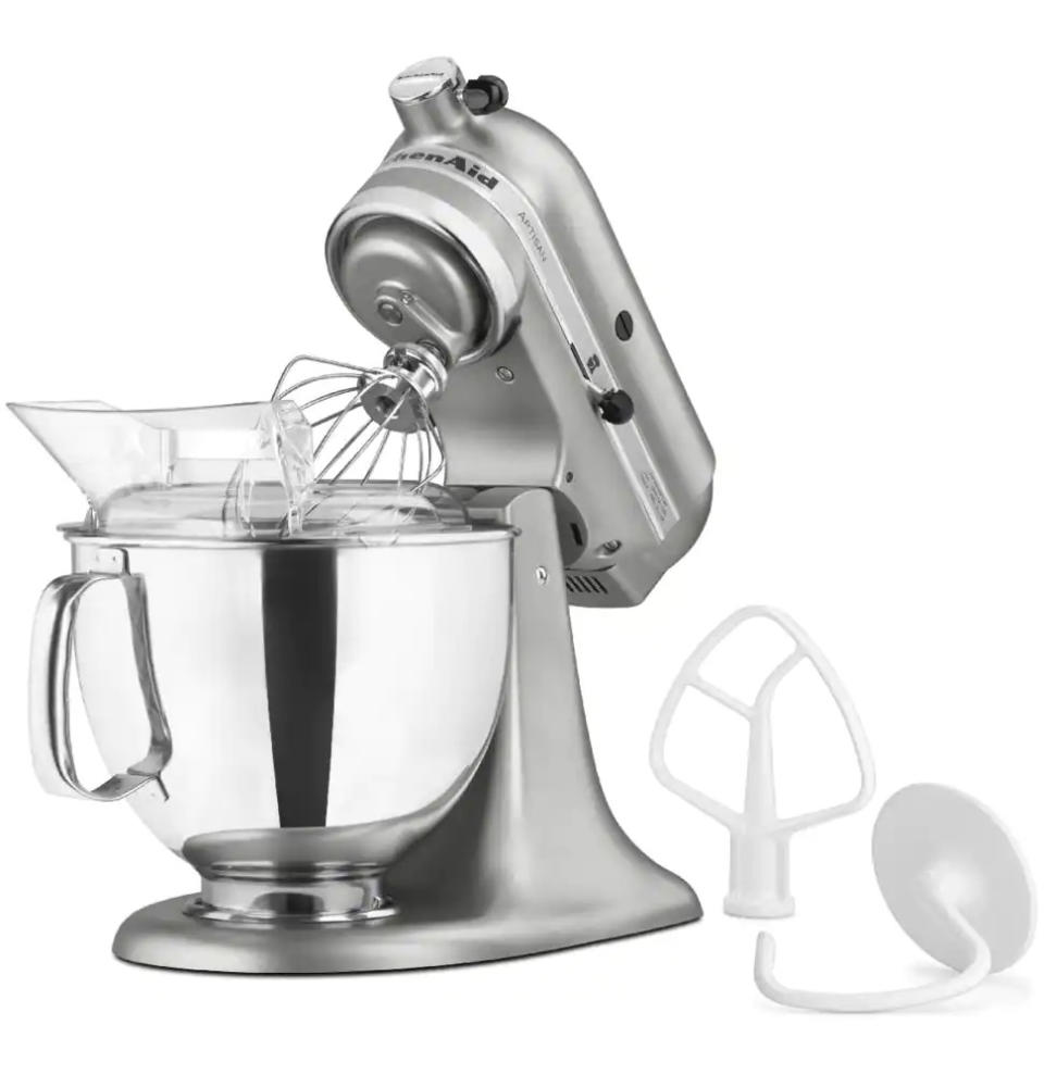 KitchenAid Artisan Series Tilt-Head Stand Mixer. Image via Canadian Tire.