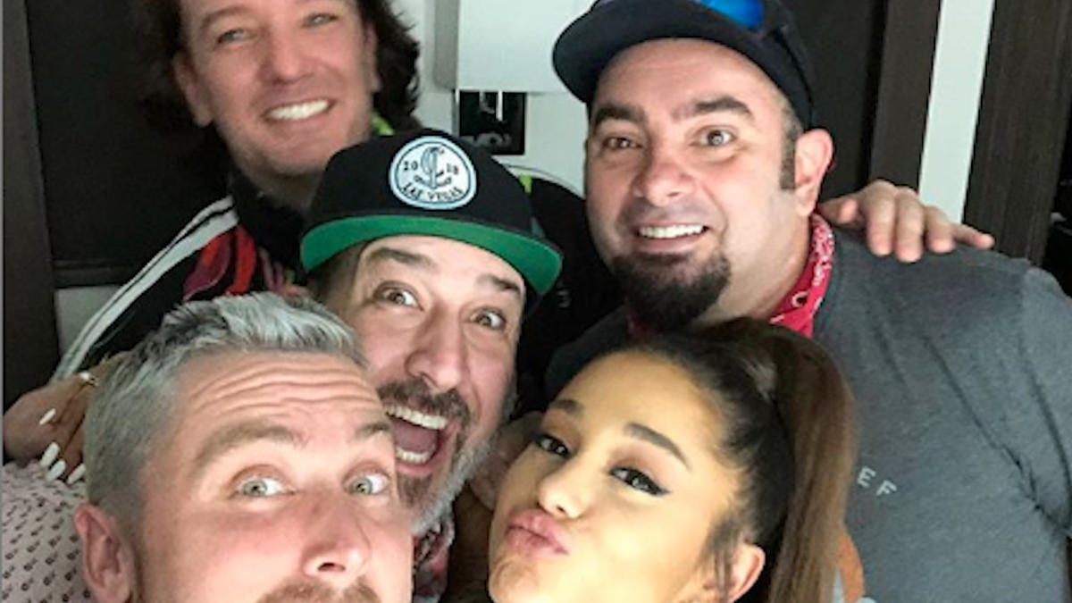 Ariana Grande Reunites Nsync During Coachella Set