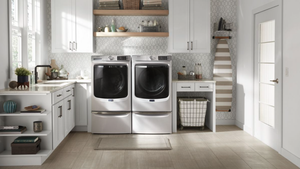 Maytag MHW8630HW