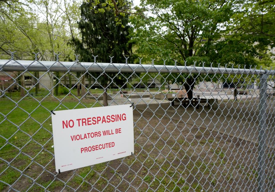 The former Dorrian Commons park at the southeast corner of South High and Mound streets in downtown Columbus remains fenced off Wednesday, April 24, 2024, as the public awaits construction of a new Franklin County Municipal Courthouse. Columbus voters approved a bond issue to fund the work in 2019.