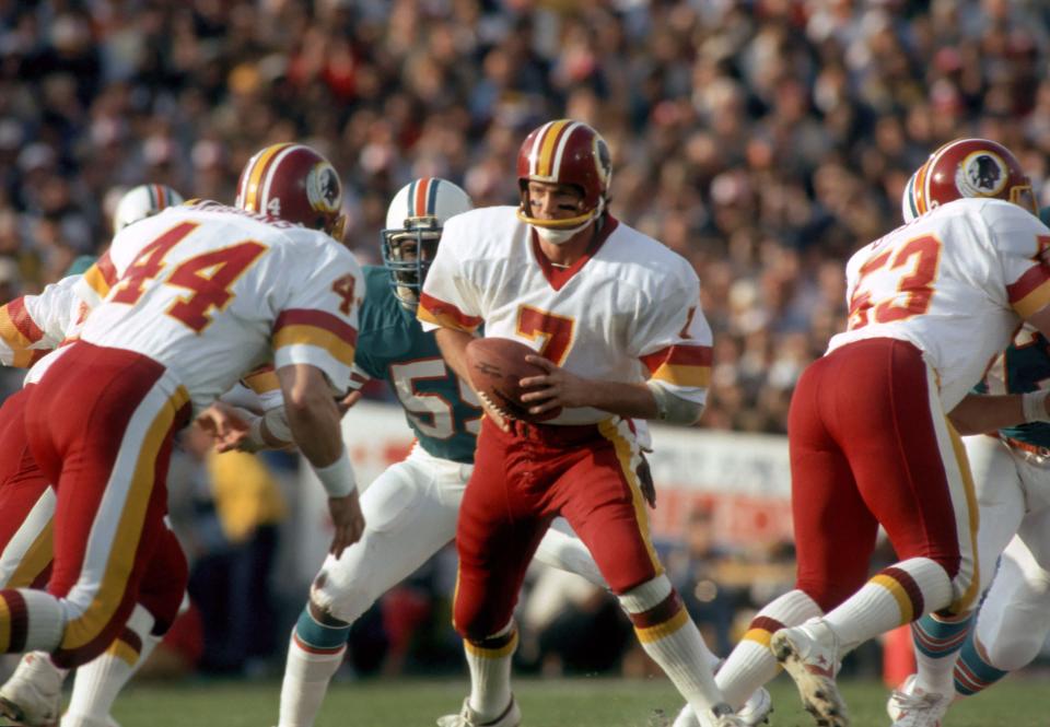 Washington Redskins quarterback Joe Theismann (7) in action against the Miami Dolphins during Super Bowl XVII at the Rose Bowl. The Redskins defeated the Dolphins 27-17.nUSA Today file photo