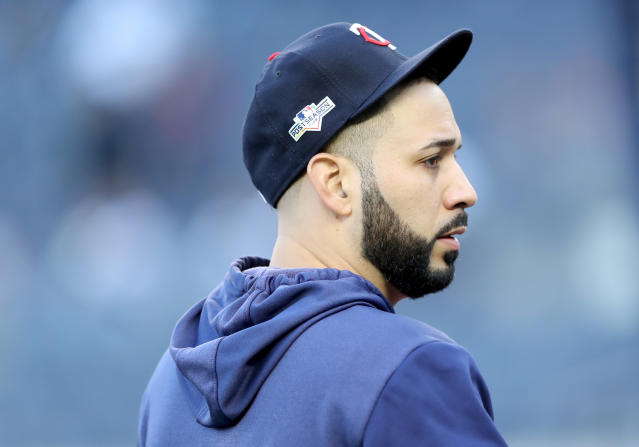 Marwin Gonzalez becomes 1st hitter to apologize for Astros' scheme