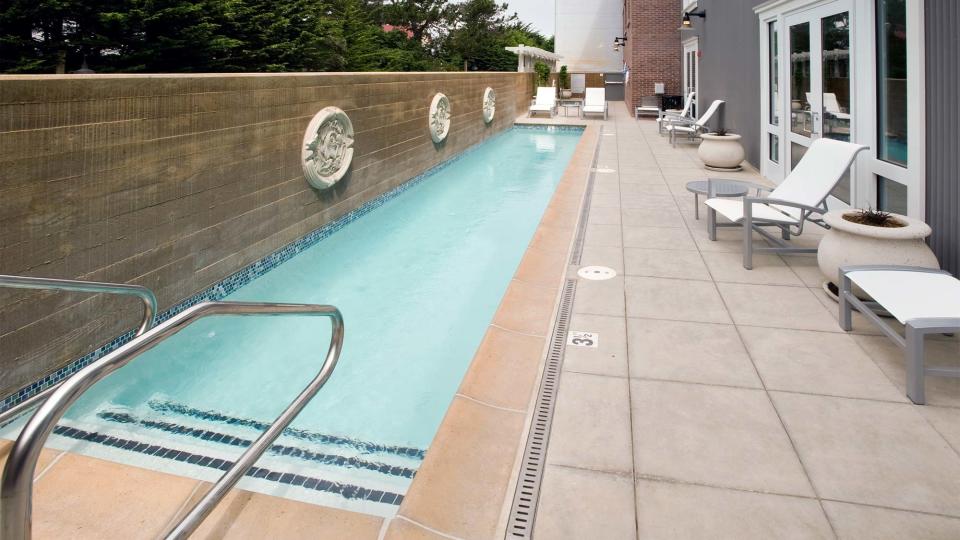 a thin and sleek pool to help you get thin and sleek