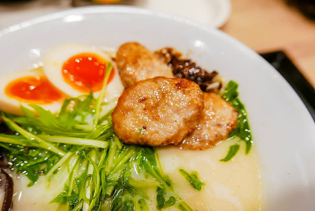 【日本旅遊】【日本長野 輕井澤美食】王子Outletラーメン錦（濃熟雞白湯）