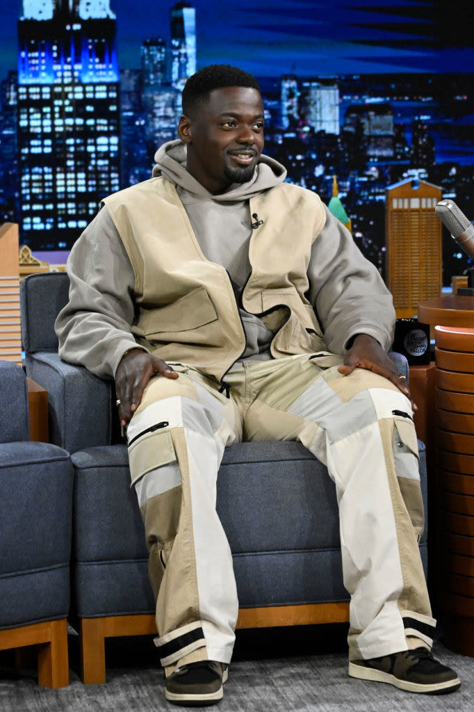 Daniel Kaluuya on a talk show