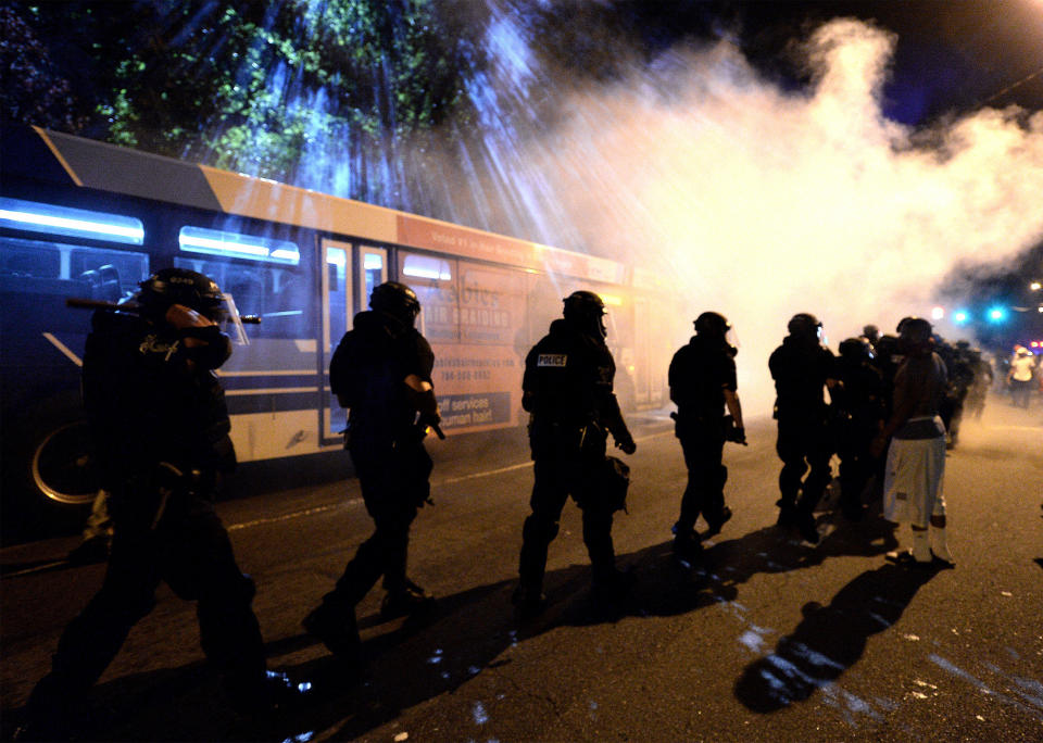 Protests erupt after deadly police shooting in Charlotte, N.C.