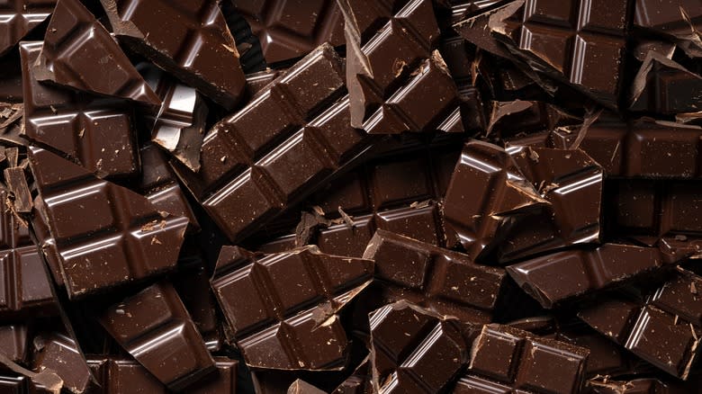 Pieces of dark chocolate 