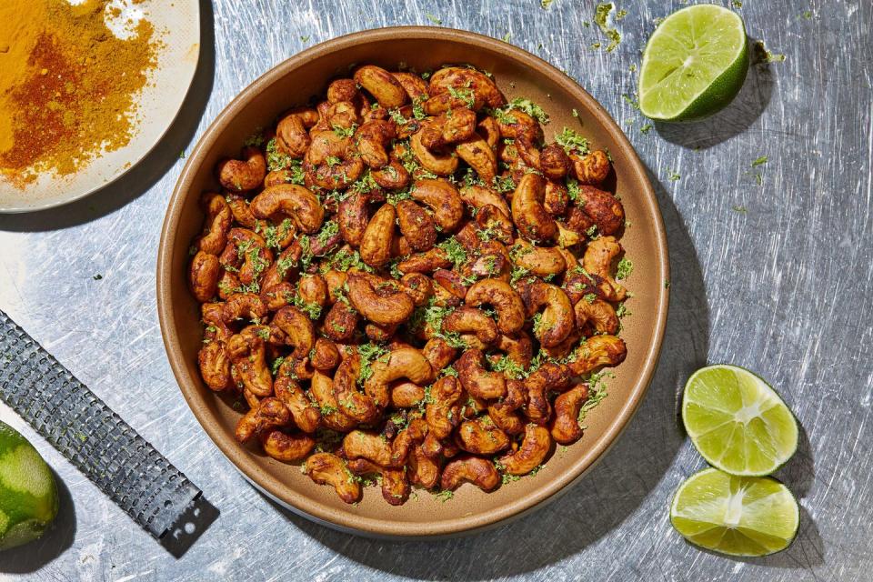 Curry-Lime Cashews