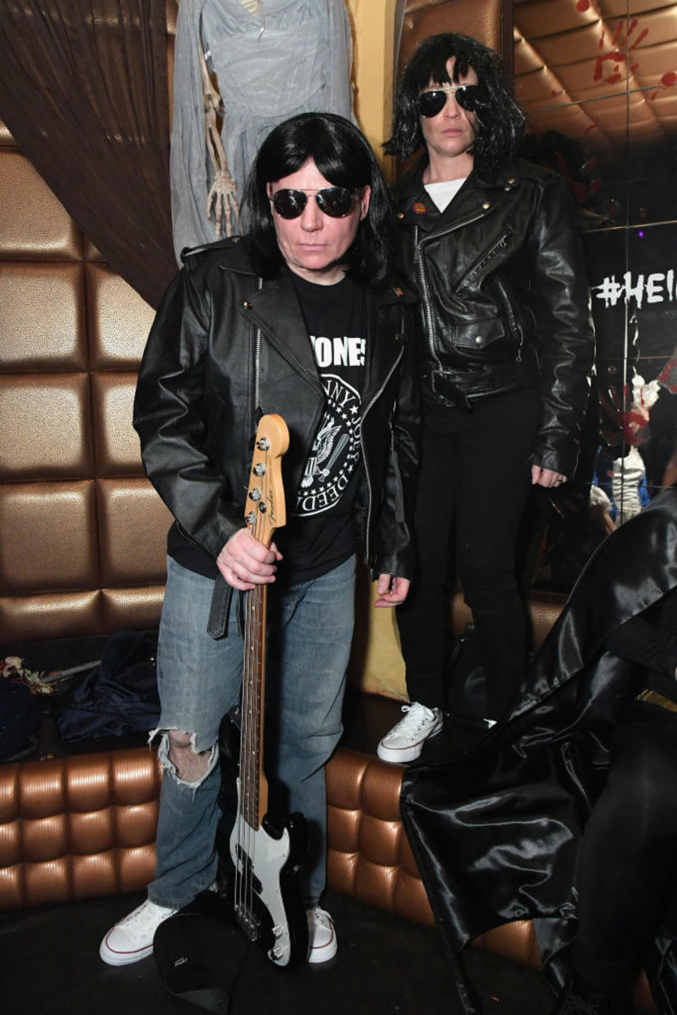 famous couples costumes mike meyers kelly tisdale as the ramones (Mike Coppola / Getty Images for Heidi Klum)