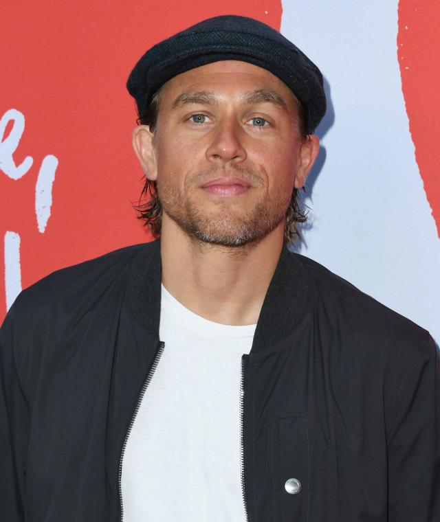 Charlie Hunnam Brasil