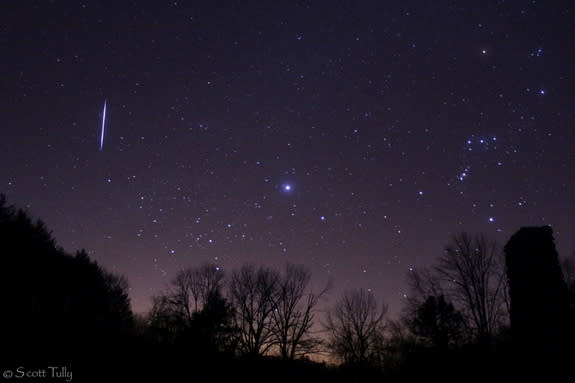 Photographer Scott Tully captured this photo of a Leonid meteor over rural Connecticut in the predawn hours of Nov. 17, 2012.