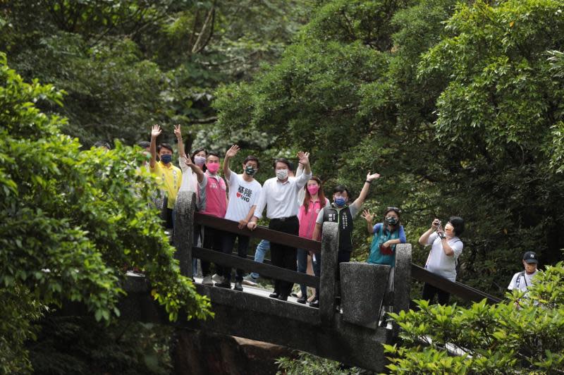 暖東峽谷環山步道啟用　民眾共同體驗美景