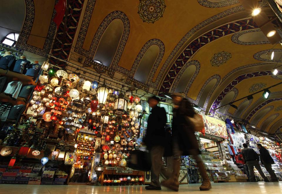 El Gran Bazar de Estambul estaría infestado de carteristas. Y un pasaporte extranjero es codiciado. (Reuters)