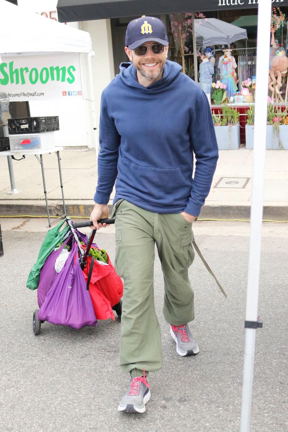 Joel McHale runs errands in Los Angeles on Sunday.