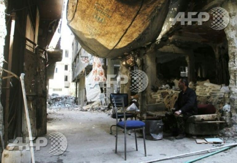 The Palestinian refugee camp of Yarmuk in southern Damascus was once home to 160,000 people -- including Syrians -- but has been ravaged by fighting