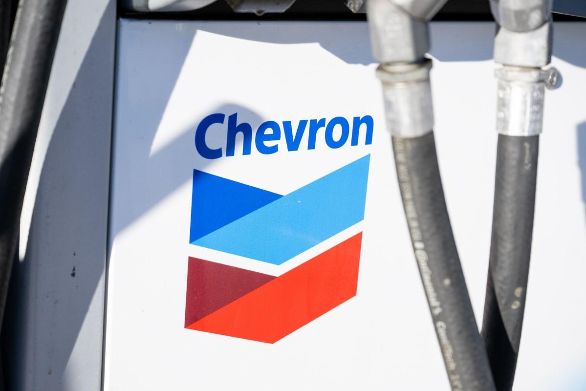 Chevron leaves California for Texas after regulatory warning