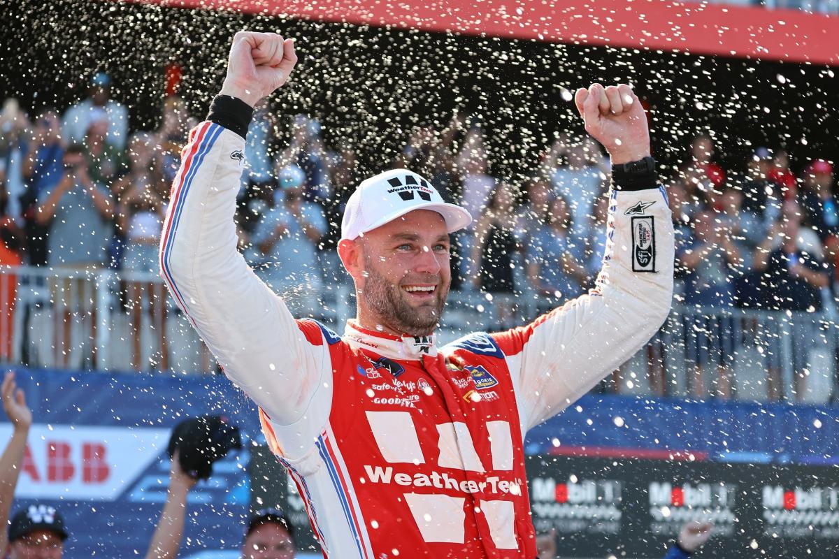 Chicago NASCAR Xfinity Series race won by Shane van Gisbergen