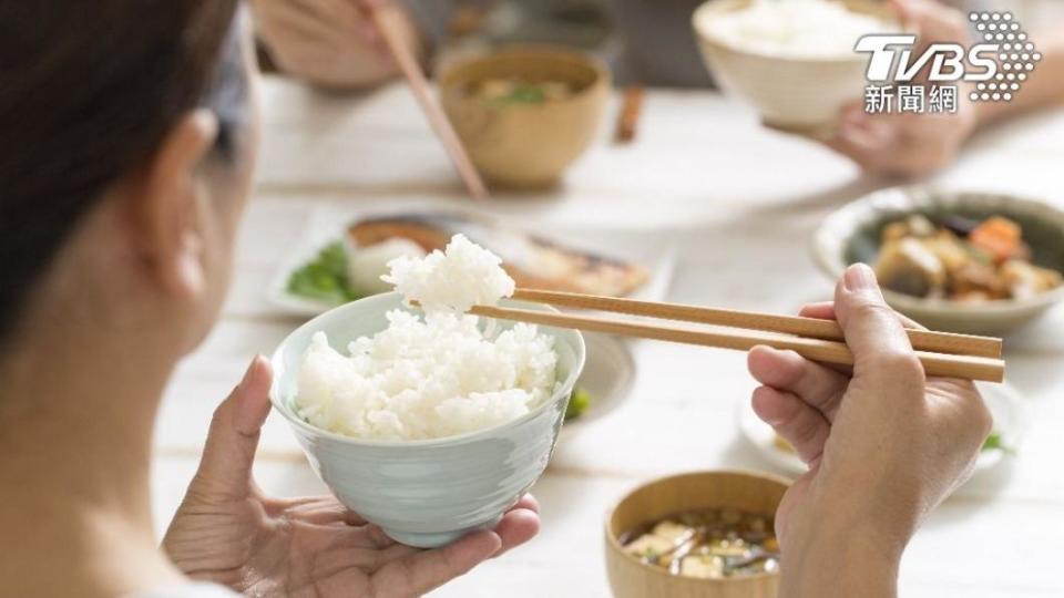 網友跟隨嫂嫂回娘家，娘家人將她視如己出。（示意圖／shutterstock達志影像）