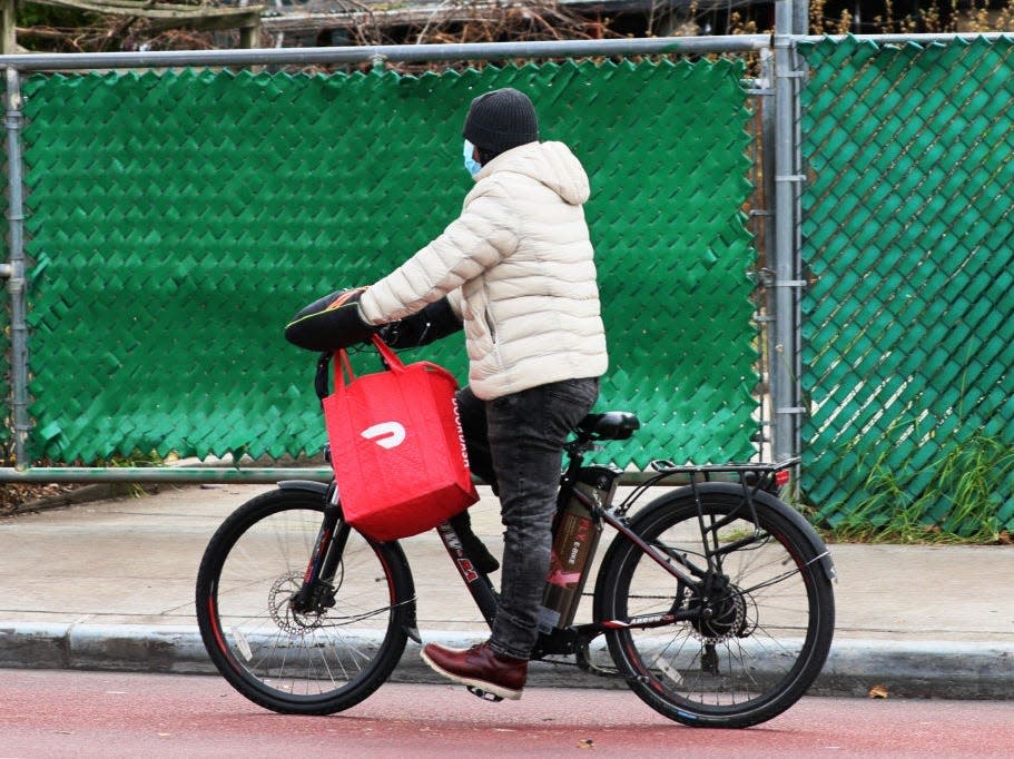 doordash delivery bicycle bike