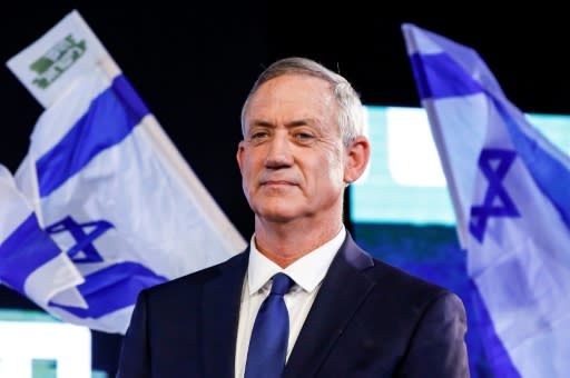 Former Israeli chief of staff Benny Gantz attends an electoral rally in Tel Aviv on January 29, 2019