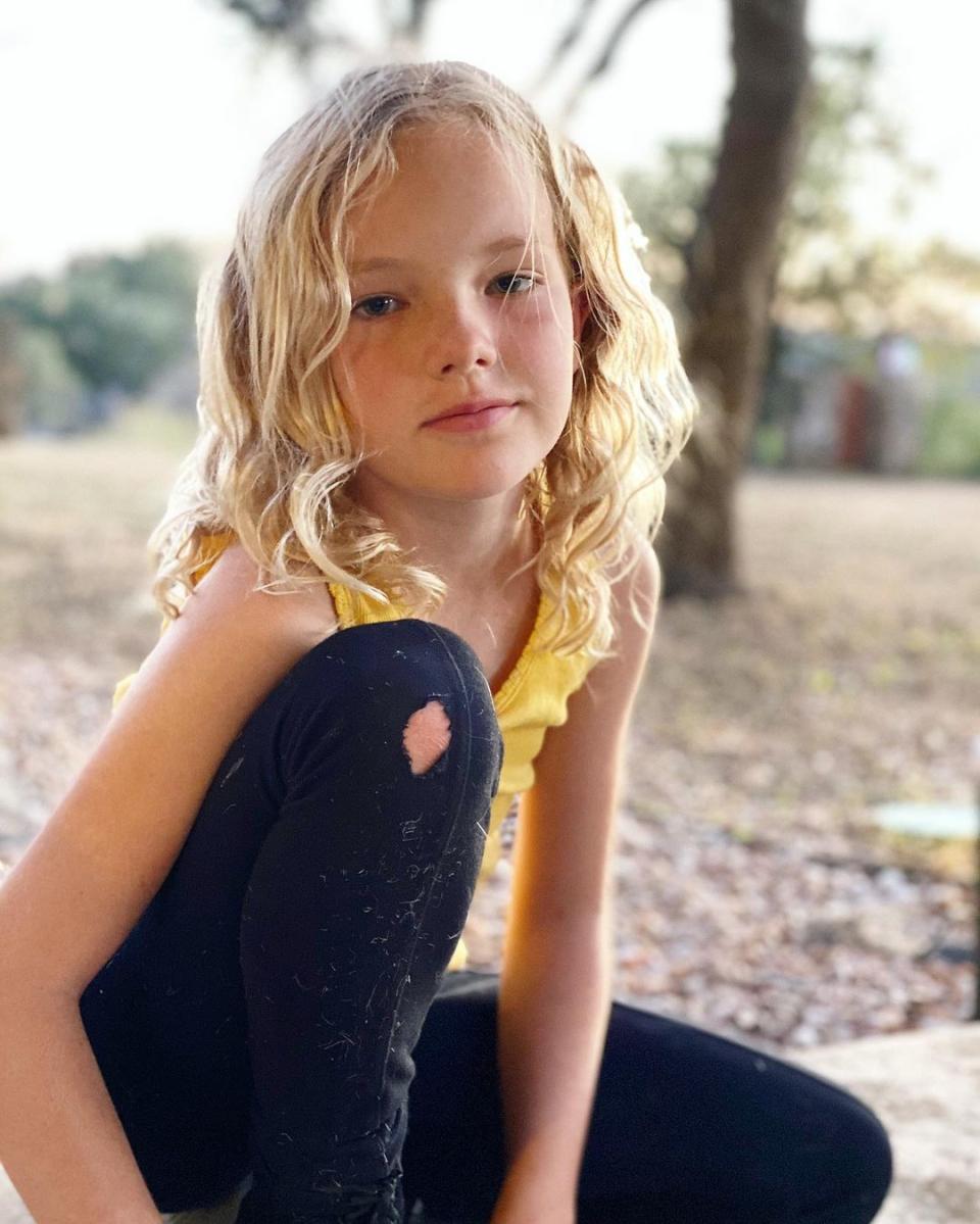 <p>James and Kimberly Van Der Beek's daughter <a href="https://people.com/parents/james-van-der-beek-introduces-daughter-olivia/" rel="nofollow noopener" target="_blank" data-ylk="slk:Olivia;elm:context_link;itc:0;sec:content-canvas" class="link ">Olivia</a> turned 11 on Sept. 25.</p>