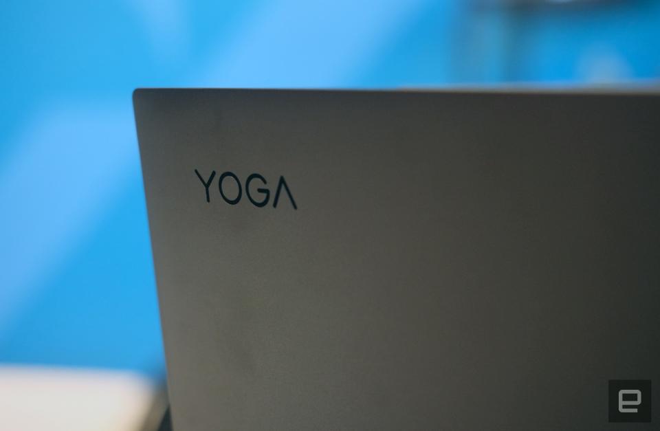 Lenovo Yoga 5G laptop hands-on at CES 2020