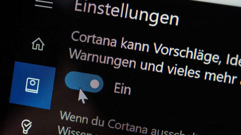 Unter Windows 10 läuft Sprachassistentin Cortana im Hintergrund mit. Nutzer müssen die Einstellungen ändern.