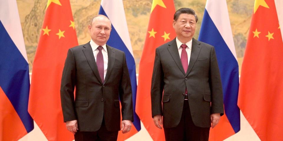 Vladimir Putin and Xi Jinping