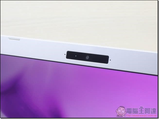 CJSCOPE Z-530 開箱評測 市面唯一可選配備、外接顯卡的高性價比Ultrabook