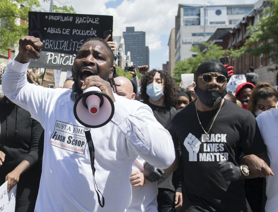 A protest against police brutality in Montréal in June 2020. Many police services already have the resources and know-how to identify court decisions with violations of the Charter. THE CANADIAN PRESS/Graham Hughes