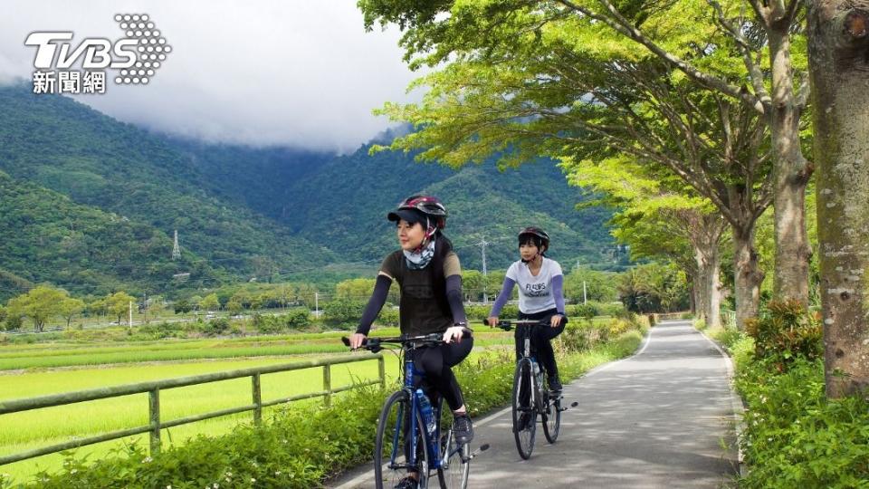 「兩鐵旅遊列車」首波主打3日花東行程及7日環島遊。（圖／雄獅提供）