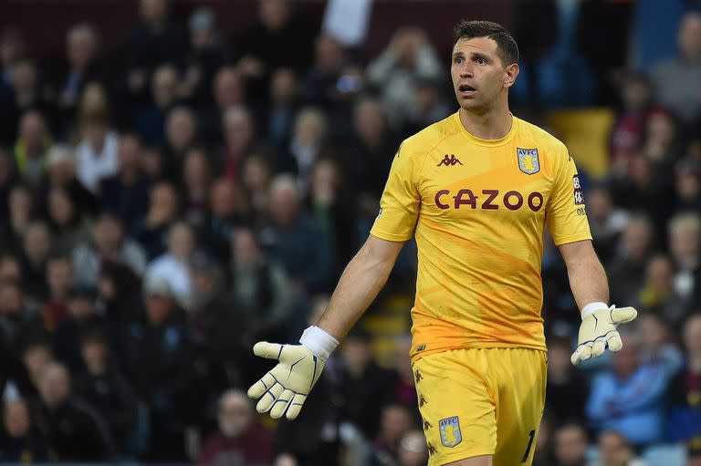 Emiliano Martínez, arquero de Aston Villa y uno de los ocho argentinos en Premier League