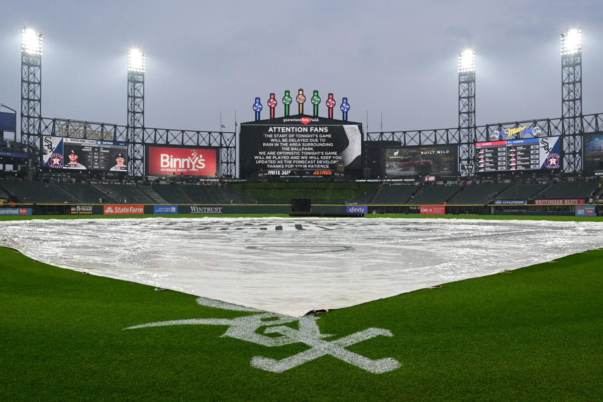 Garrett Crochet oddly ejected during strange ninth-inning rain delay
