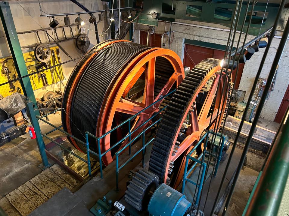 The cable drum drive helps to raise and lower the cars in the Duquesne Incline in Pittsburgh.