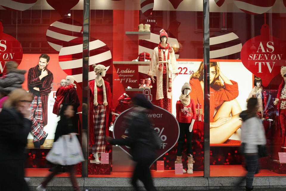 It’s easy nowadays to get someone to find your perfect outfit for Christmas. (Getty)