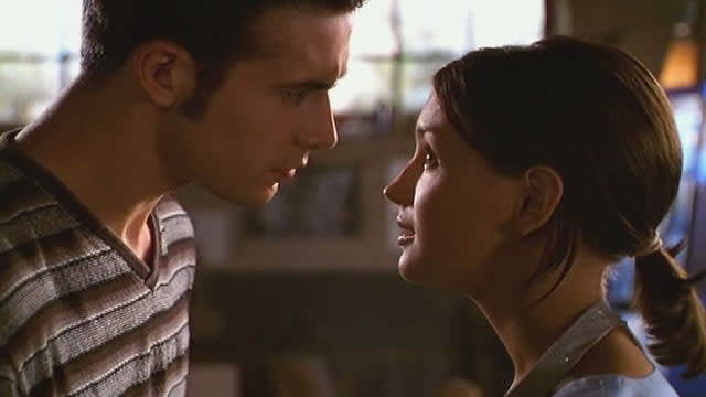 Freddie Prinze Jr. and Rachael Leigh Cook reunite (for coffee), and we’re giddy AF about it