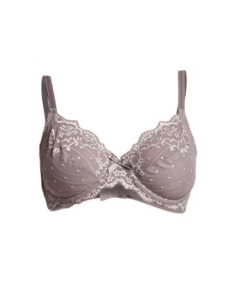 <p><a href="https://go.redirectingat.com?id=74968X1596630&url=https%3A%2F%2Fwww.saksfifthavenue.com%2Fchantelle-rive-gauche-three-part-cup-bra%2Fproduct%2F0466317852525&sref=https%3A%2F%2Fwww.harpersbazaar.com%2Ffashion%2Ftrends%2Fg32376555%2Fbest-bras-for-big-boobs%2F" rel="nofollow noopener" target="_blank" data-ylk="slk:Shop Now;elm:context_link;itc:0;sec:content-canvas" class="link ">Shop Now</a></p><p>Rive Gauche Bra</p><p>saksfifthavenue.com</p><p>$88.00</p>