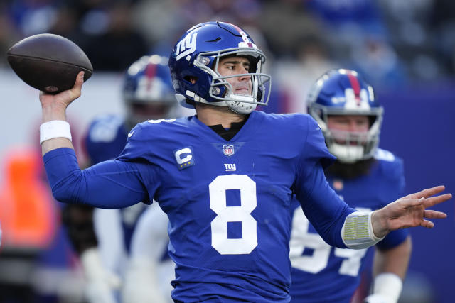 Banged-up Giants facing big task on Thanksgiving in Dallas