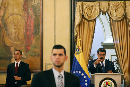 Venezuela's President Nicolas Maduro gestures during a news conference at Miraflores Palace in Caracas, Venezuela, February 8, 2019. REUTERS/Andres Martinez Casares