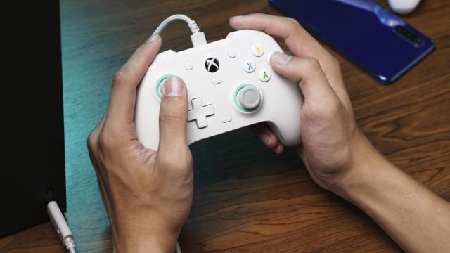 This new G7 SE Wired Xbox controller from GameSir features impressive Hall  Effect sticks