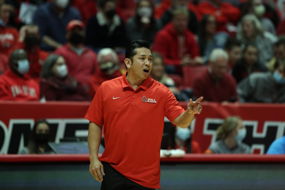 Ball State men’s volleyball head coach Donan Cruz during his team's match against the University of Hawai'i on Saturday, Jan. 29, 2022.