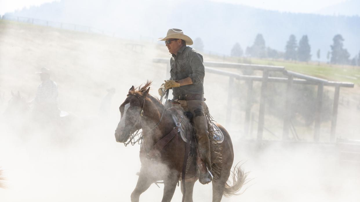  Kevin Costner in Yellowstone. 