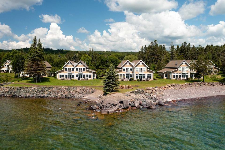 Larsmont Cottages on Lake Superior